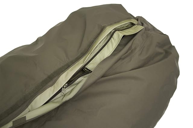 Copertura per sacco a pelo Carinthia verde oliva in Gore-Tex a 3 strati