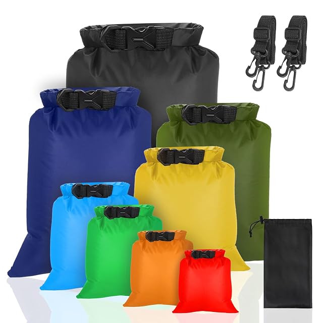 Set di otto sacche stagne VFANDV colorate in misure crescenti