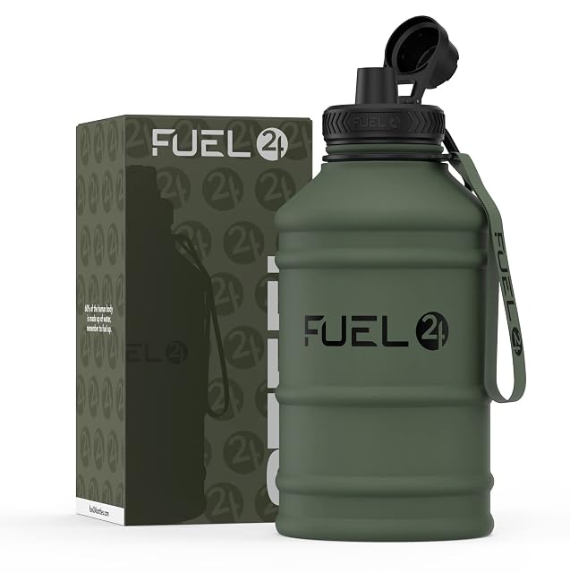 Caraffa d’acqua in acciaio inox gommata Fuel24 con un manico largo e una tracolla